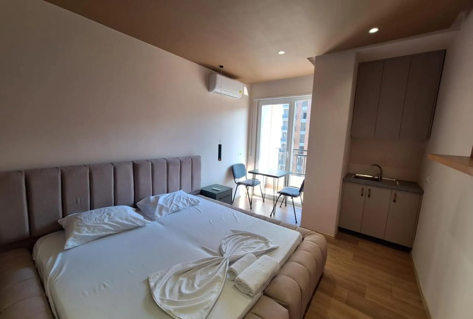 Appartamento Vila L 2 Studio Tirana