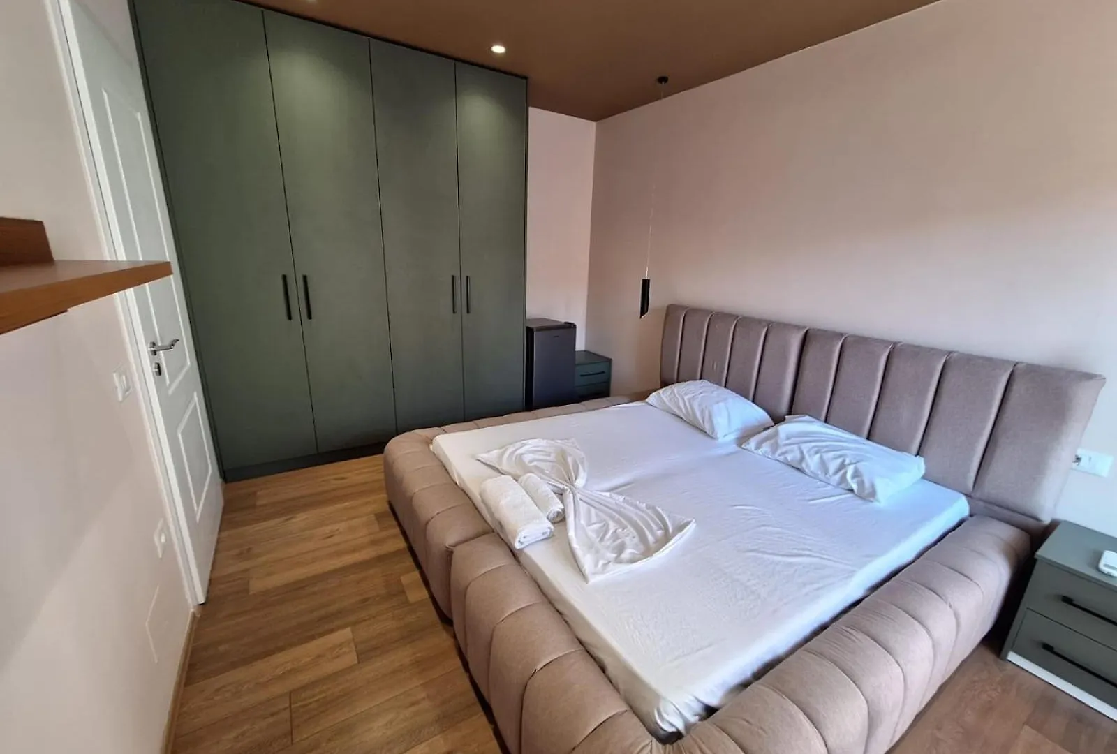 Vila L 2 Studio location